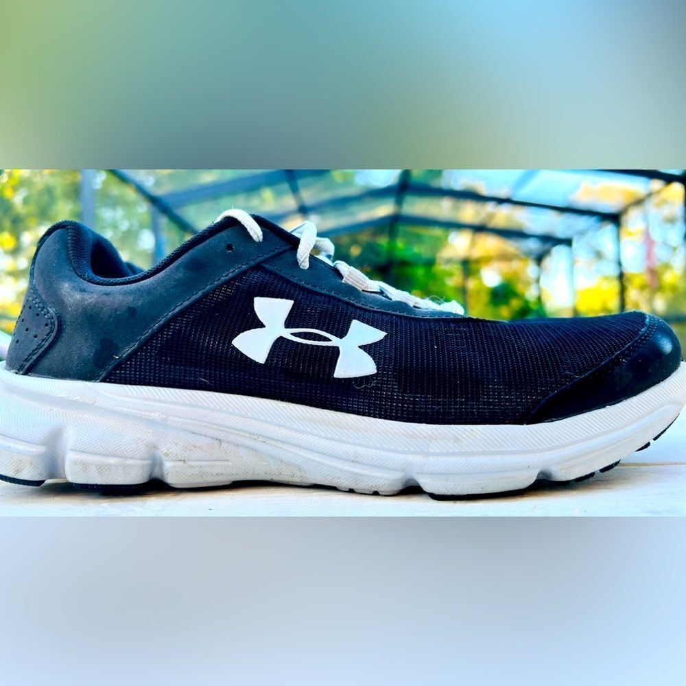 New Under Armour Charged Pursuit 2 Running Shoes, Academy, Women Size 8.5 (7y)
